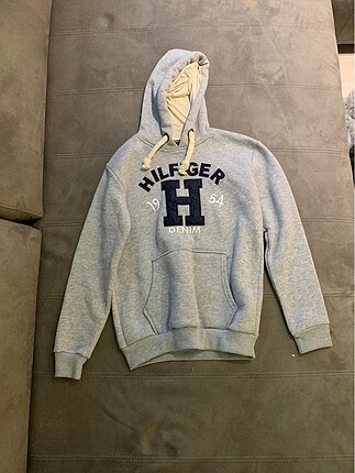 Tommy hilfiger sweatshirt