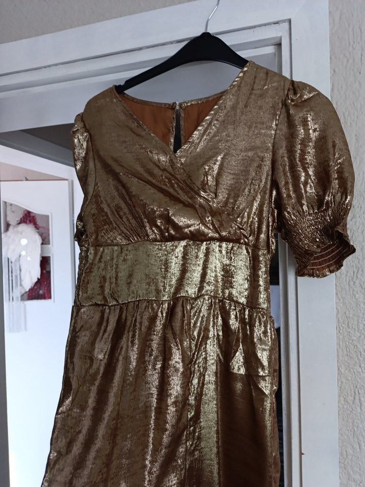 V Yakalı Parlak gold tulum - Görsel 2