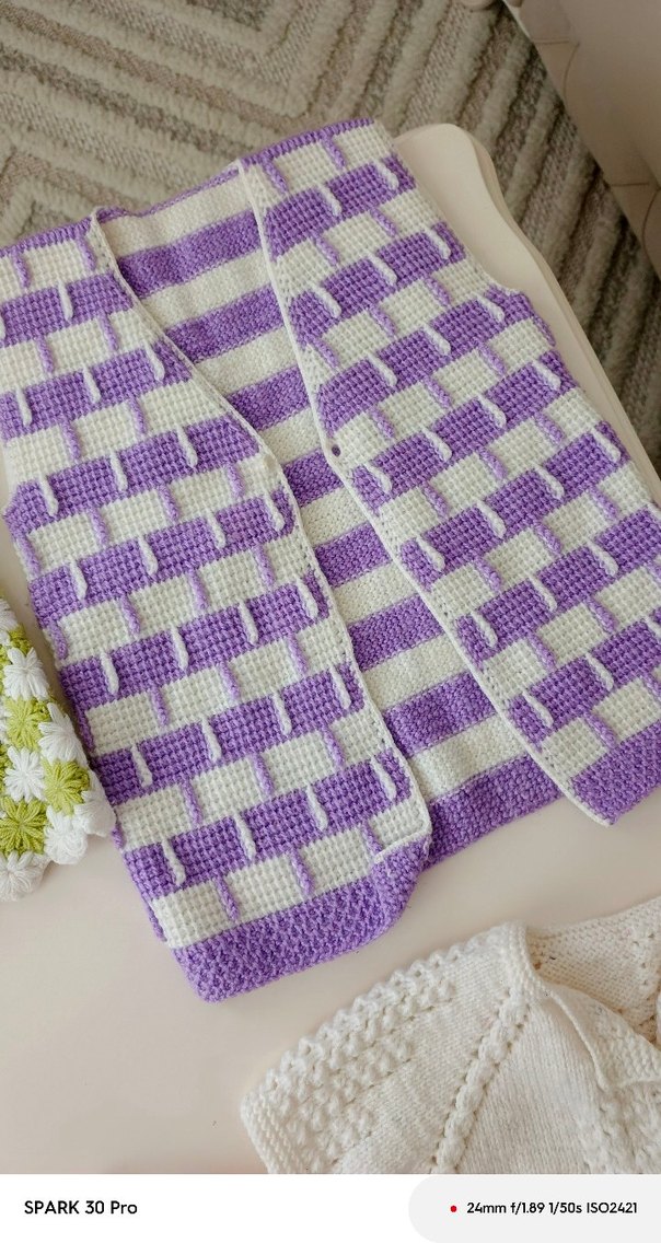 Kız Çocuk Kısa Kollu Örgü Hırkalar - Görsel 4