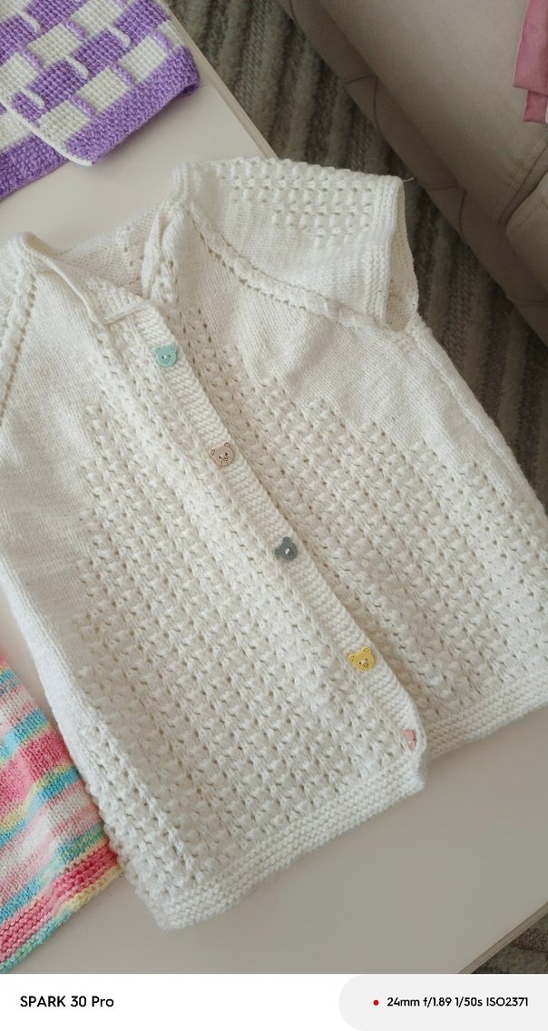 Kız Çocuk Kısa Kollu Örgü Hırkalar - Görsel 5