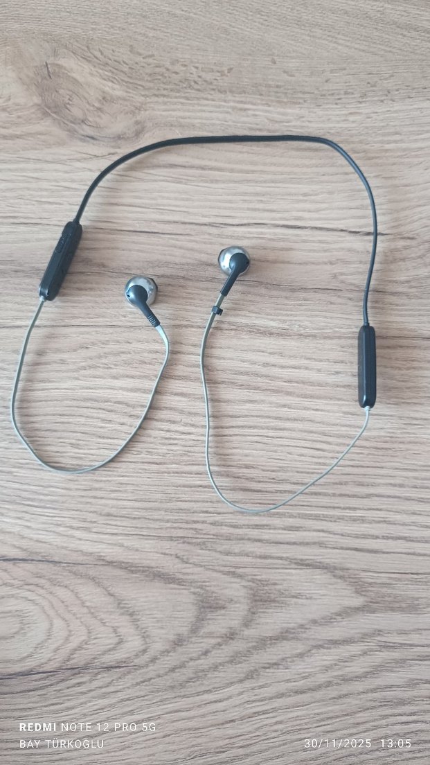 JBL Kablolu Siyah Kulaklık blutut - Görsel 2