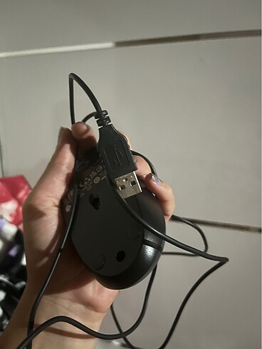 Beden Renk Logitech kablolu mouse ihtiyaç fazlası