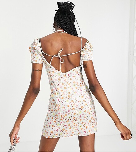 l Beden Bershka elbise