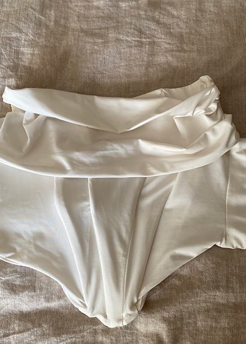 Beyaz  Korse üst - Görsel 2