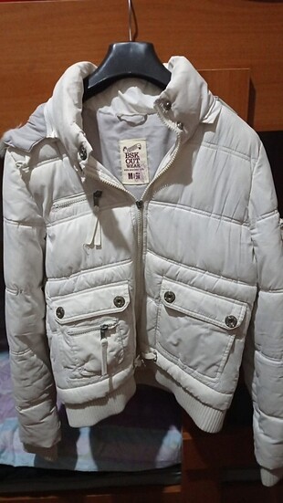 Bershka Mont
