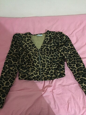 s Beden Leopar desenli bluz