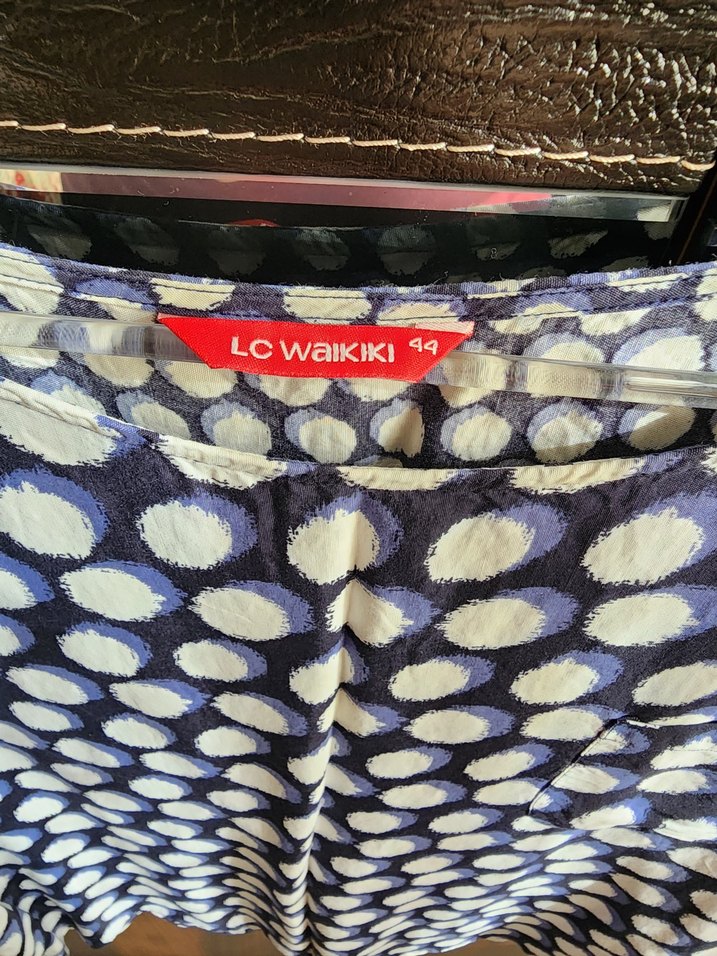 Mavi Bağlama Desenli Kısa Kollu Bluz - Görsel 3