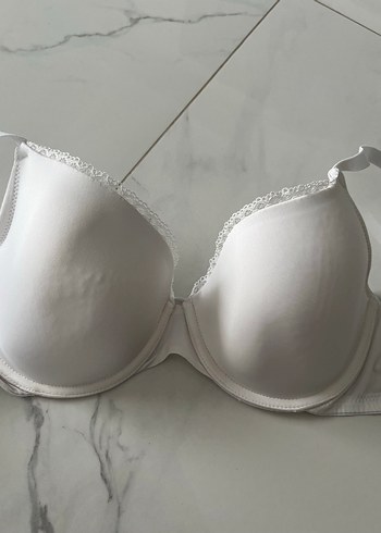 Beyaz ve Siyah Dantelli 2 li sütyen - Görsel 2