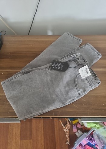 Gri Denim Midi Boy Kadın Jean