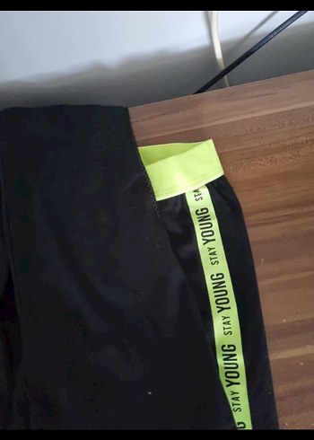 Lcw kız çocuk Siyah Neon Şeritli Kadın Tayt - Görsel 6