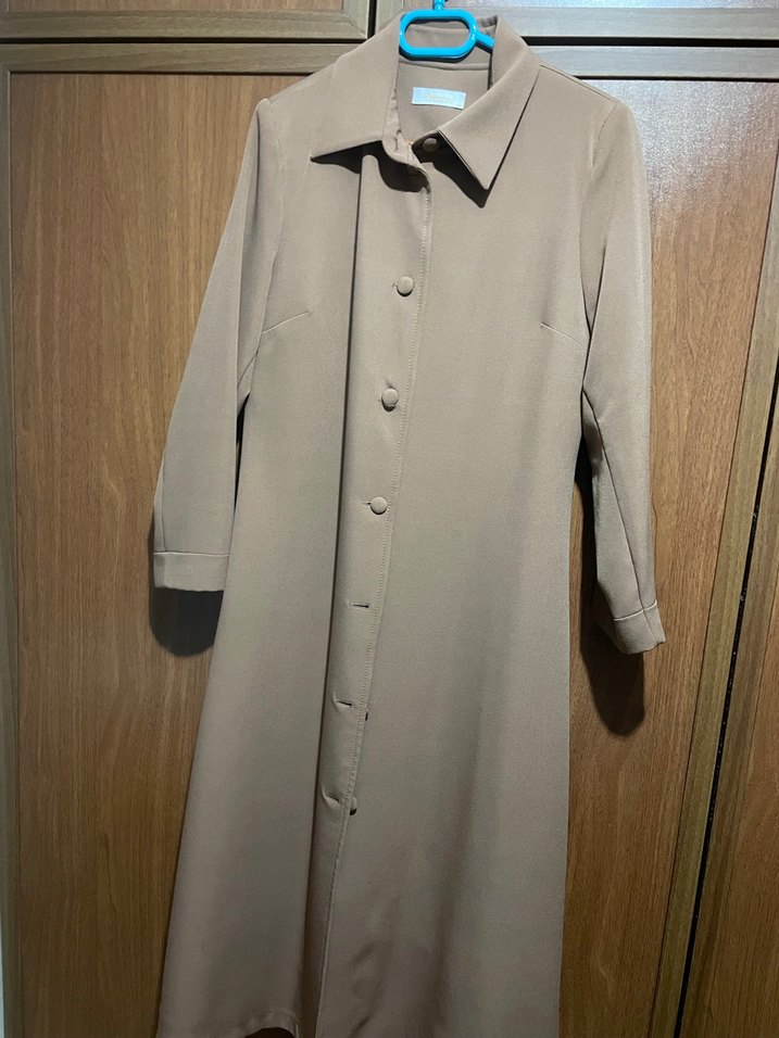 Düğmeli Bej Hamile Kabanı - Görsel 4