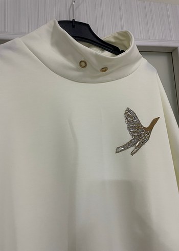 Düğmeli Beyaz Kadın Bluz - Görsel 4