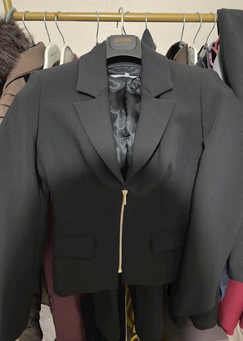 Zara Fermuarlı Siyah Mini Kadın Blazer