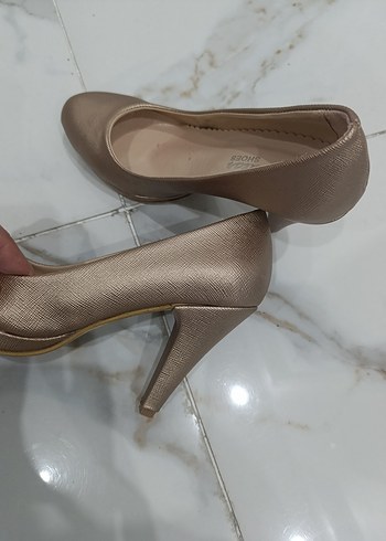 Bej Yılan Desenli Stiletto Topuklu Kadın Ayakkabı - Görsel 5