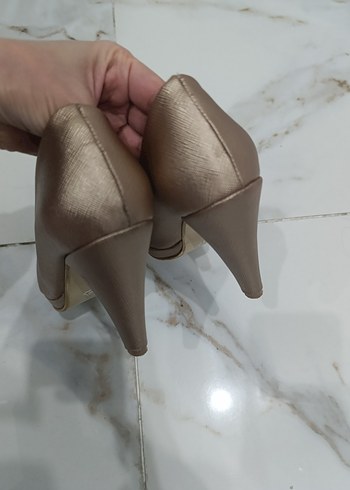 Bej Yılan Desenli Stiletto Topuklu Kadın Ayakkabı - Görsel 3