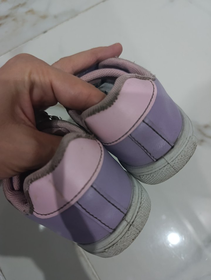 Kız Çocuk Mor Cırt Cırtlı Spor Ayakkabı - Görsel 3