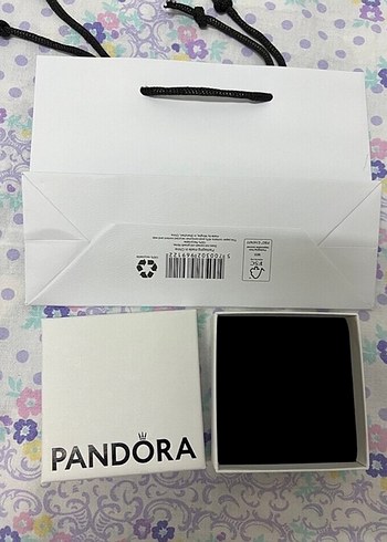  Beden beyaz Renk Pandora Çanta ve Kutu..