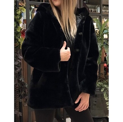 SİYAH KÜRK!!!