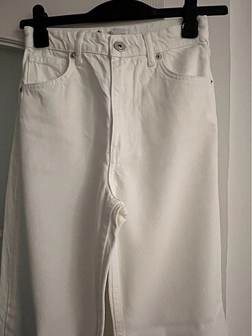 34 Beden beyaz Renk Wideleg jean..
