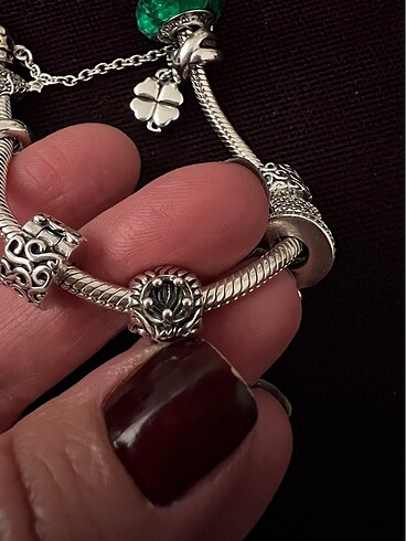 Pandora Pandora Aslan charm..KARGO ÜCRETİ
