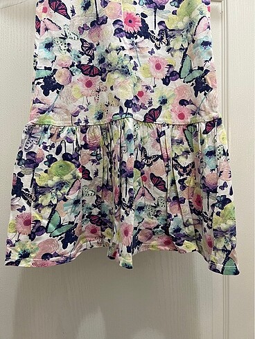 7 Yaş Beden H&M askılı elbise..