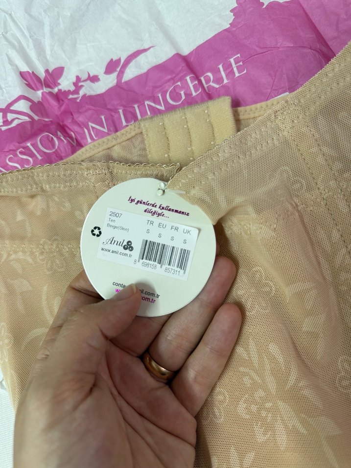 Toparlayıcı ve Dikleştirici Bej Bel Korsesi - Görsel 3