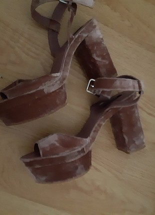41 numara zara topuklu pembe süet ayakkabı 