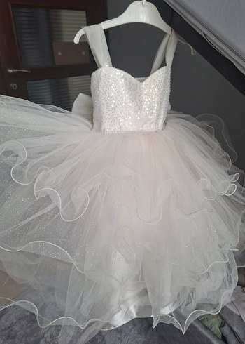 Işıltılı Straplez Prenses Gelinlik