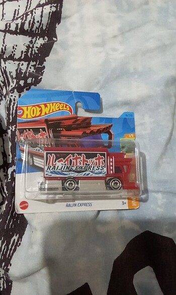 Hotwheels th 
