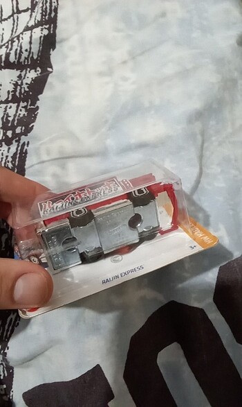  Hotwheels th 