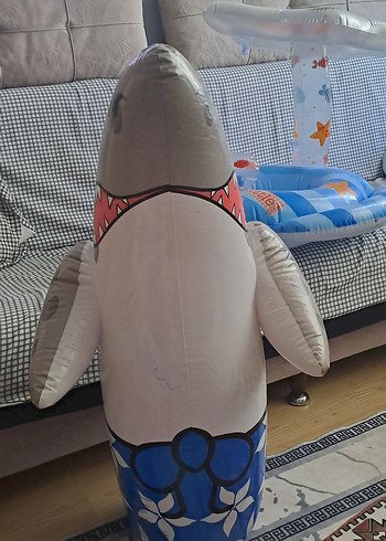 Diğer Gri Köpekbalığı Şişme Su Oyuncağı