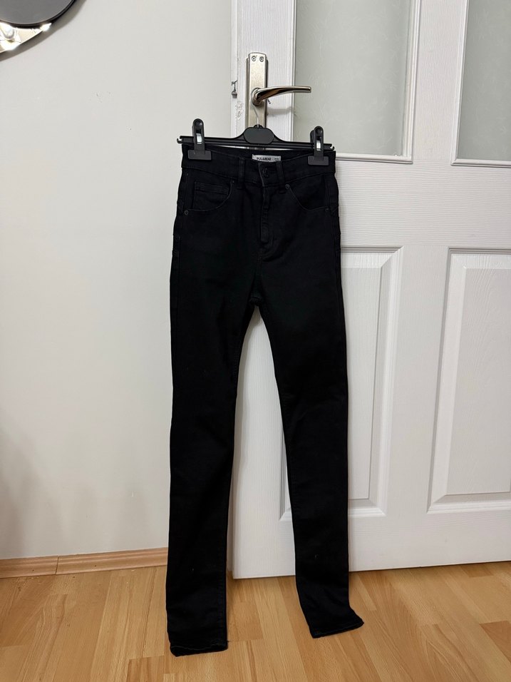 Pull and bear Dar Kesim Kadın Jean - Görsel 2