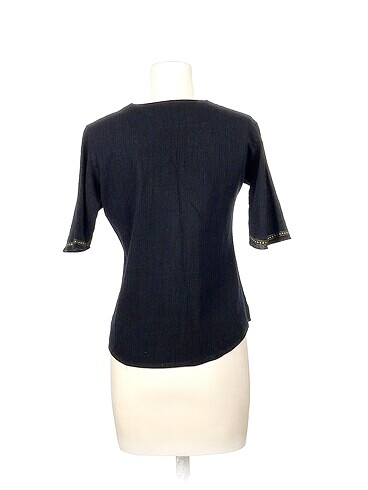 m Beden PreLoved Bluz %70 İndirimli.
