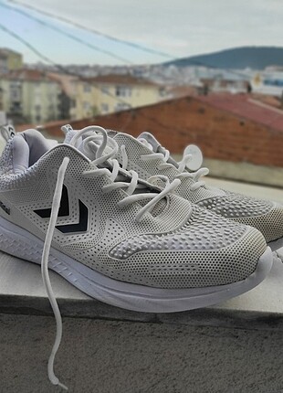 Hummel 44 numara