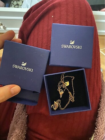  Beden Swarovski kuğu kolye