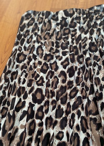 Leopar Desenli Pilili Kadın midi Etek - Görsel 2