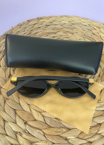 Miu Miu Miu Miu Siyah Retro Gözlük