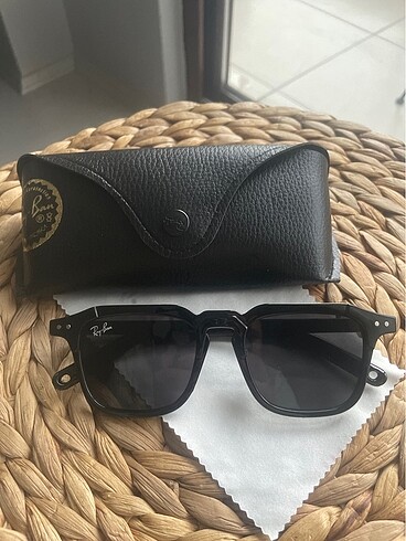 Rayban siyah yeni sezon güneş gözlüğü