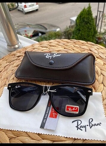 Beden Rayban wayfere parlak siyah güneş gözlüğü