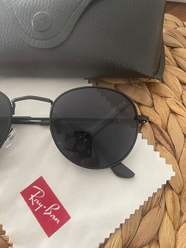 Ray Ban Rayban siyah round model güneş gözlüğü