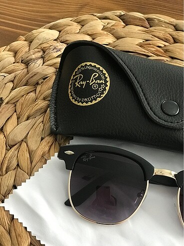 Ray Ban Rayban siyah mat clupmaster model