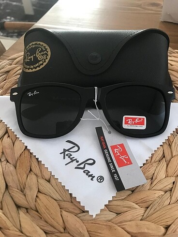 Rayban siyah mat wayfere model
