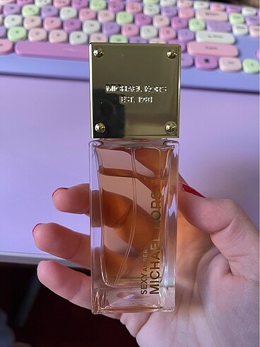 Beden Michael Kors Sexy Amber Parfüm