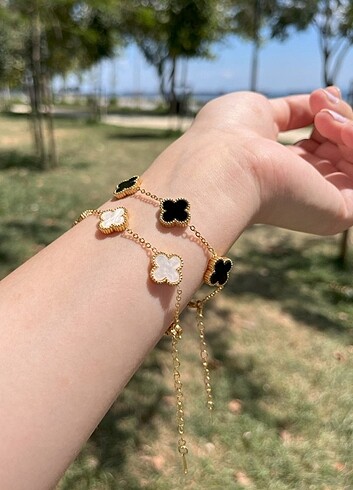Beden siyah Renk Çift Taraflı Van Cleef Çelik Yonca Bileklik