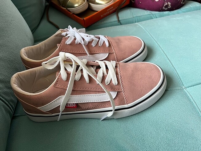 Vans pembe ayakkabı