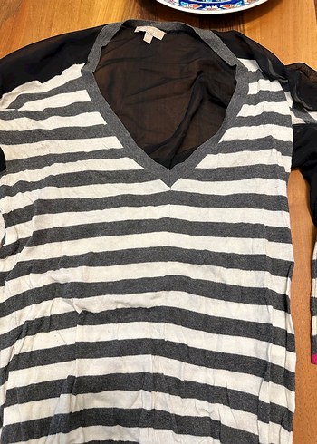 TWIST Gri Çizgili V Yaka arkası transparan şık bluz - Görsel 4