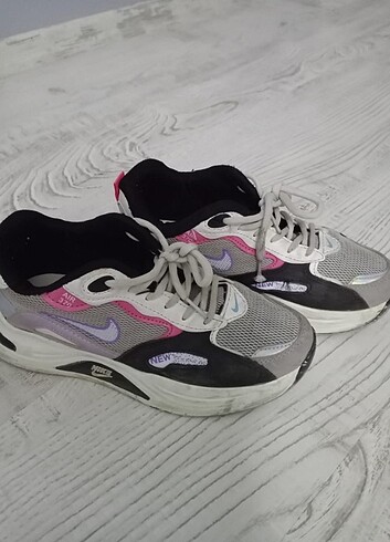 Nike Spor ayakkabı 