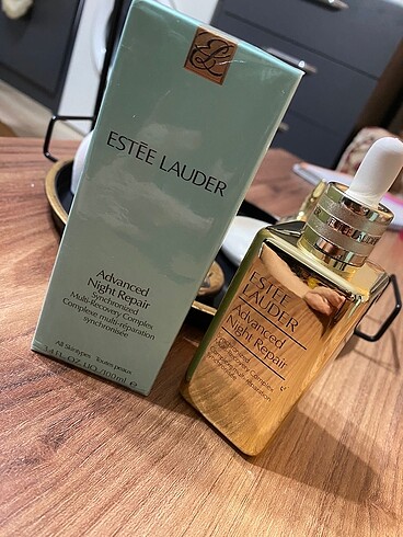 Estee Lauder Este lauder