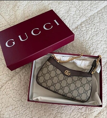 Gucci mini çanta