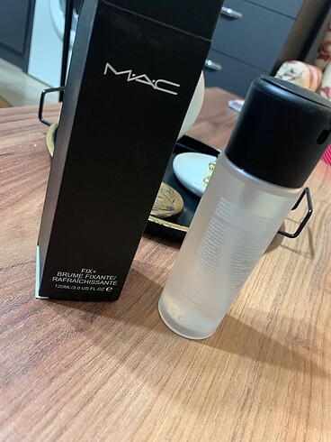 Mac sabitleyici sprey